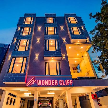 Hotel Wonder Cliff Udaipur Kültér fotó